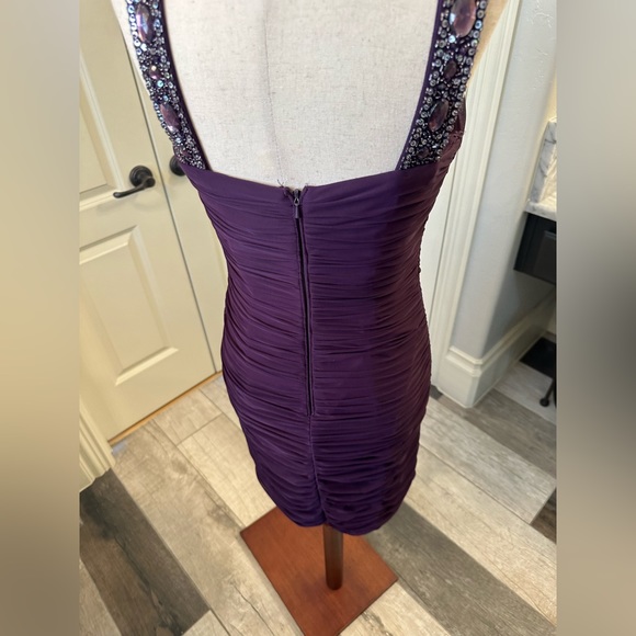 Pristine Caché Gorgeous Dark Purple Embellished Jeweled Fitted Dress 6 - Picture 12 of 17